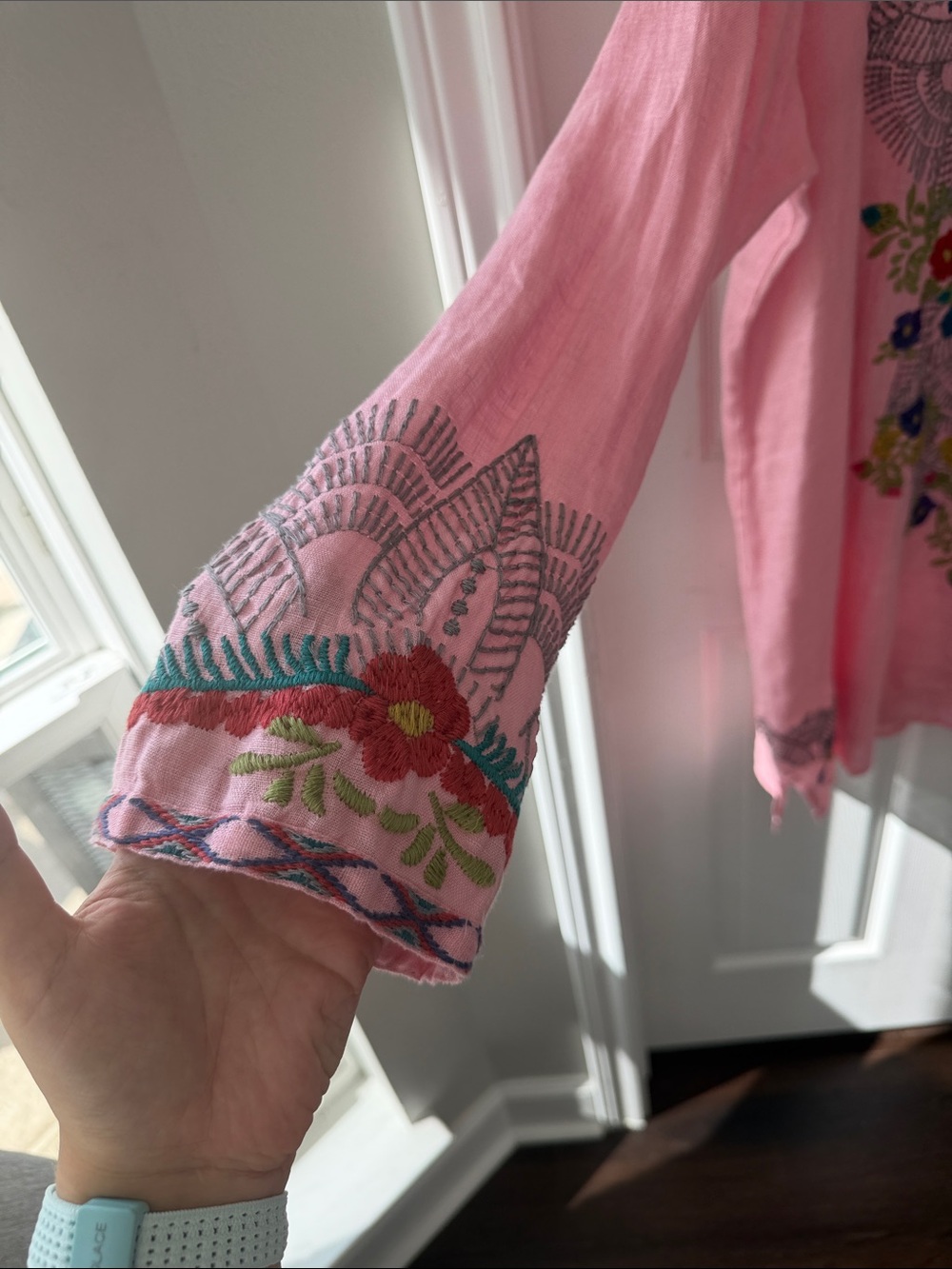 NWT Johnny Was Pink Embroidered Floral Tunic - Picture 4 of 5